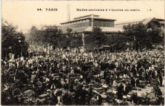 Carte postale ancienne Paris 1e Halles Centrales a 6 heures du matin
                                                                     à Paris 1er
                                