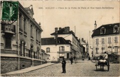 Melun Place de la Porte de Paris à Melun
