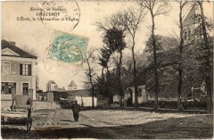 Chatenoy Ecole, le Chateau Fort et Eglise