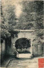 Meudon Porte Fleury Entree du Bois à Meudon