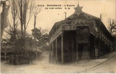 Robinson Entree du vrai arbre -
													92 Hauts de Seine
												