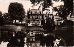 Nanterre Hotel de Ville -
																					92000 Nanterre
																			