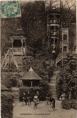Robinson Le Grand Arbre -
													92 Hauts de Seine
												