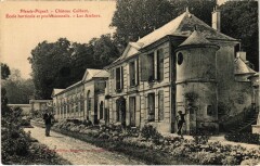 Robinson Chateau Colbert