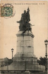 Puteaux Monument de la Defense à Puteaux