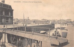 Saint Nazaire Entree Du Port Les Ecluses Fermees à Saint-Nazaire