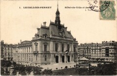 Levallois Hotel de Ville et Jardin