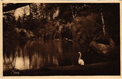 Au Bois de Boulogne - La Cascade de Longchamp à Paris 16e