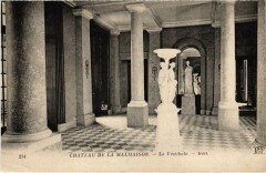 Chateau de la Malmaison Le Vestibule