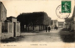 St.Fargeau-Ponthierry Place de Tilly France