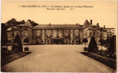 La Malmaison (S.-et-O.) - Le Château, façade est, et Cour d'Honneur - The Castle - East Front à Rueil-Malmaison