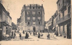 Le Treport Place Du Marche
