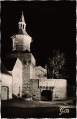 Besse Cote et Portail Nord illumines France