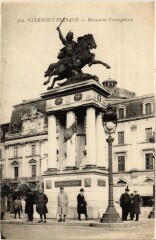 Clermont-Ferrand Monument Vercingetorix France à Clermont-Ferrand