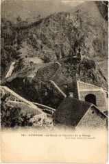 Auvergne La Sioule et l'Escalier de la Vierge France