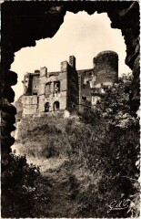 Murol Chateau, Cote Est France à Murol