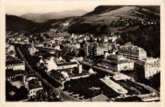 La Bourboule Vue Generale et l'Etablissement Thermal France à La Bourboule