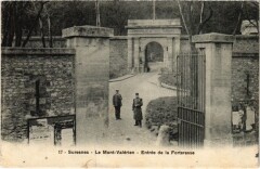 Suresnes Le Mont Valerien Entree de la Forteresse -
																					92150 Suresnes
																			