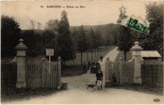 Garches Entree du Parc à Garches