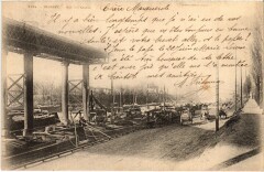 Sur les Quais à Clichy
