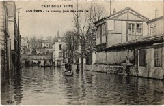Asnieres Le tramway passe dans cette rue -
													92 Hauts de Seine
												