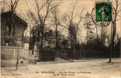 Boulogne Parc de Princes Le Pensionnat -
													92 Hauts de Seine
												