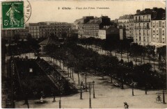 Carte postale ancienne Place des Fêtes - Panorama
                                                                     à Clichy
                                