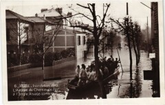 Rueil-Malmaison Inondation 1910 - L'Avenue du Chemin de Fer à Rueil-Malmaison