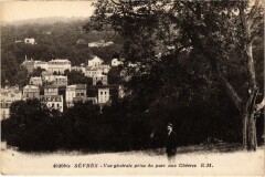 Sevres Vue Generale prise du Parc aux Chevres -
													92 Hauts de Seine
												
