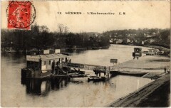 Sevres L'Embarcadere