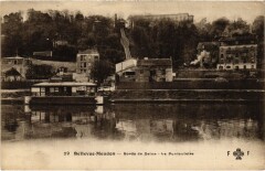 Carte postale ancienne Bellevue-Meudon Bords de Seine - Le Funiculaire
                                                                     à Meudon
                                