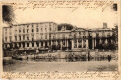 Saint-Cloud Chateau bati vers 1650 Incendie en Octobre 1870 à Saint-Cloud