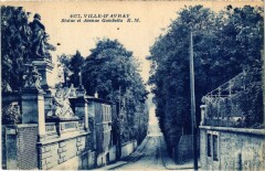 Ville-d'Avray Statue et Avenue Gambetta à Ville-d'Avray