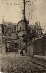 Pontoise Le Musee à Pontoise