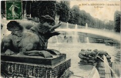 Saint-Cloud Grandes Eaux - Le Dragon à Saint-Cloud