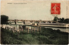 Bezons Le pont et le bateau lavoir à Bezons