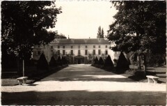Rueil-Malmaison Le Chateau à Rueil-Malmaison
