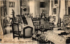 Mery Le Chateau La Bibliotheque