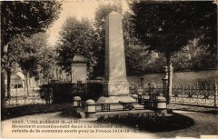 L'Isle Adam Monument aux Morts à L'Isle-Adam
