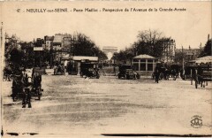 Carte postale ancienne Porte Maillot Perspective de l'Avenue de la Grande Armée
                                                                     à Paris 16e
                                