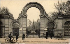 Entrée du Cimetière des Chiens à Asnières-sur-Seine