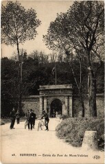 Suresnes Entree du Fort du Mont-Valerien France -
																					92150 Suresnes
																			
