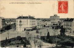 Issy-les-Moulineaux La Place de la Republique France à Issy-les-Moulineaux