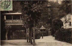 Robinson La Terrasse du Grand Arbre France