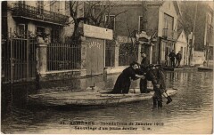 Asnieres Sauvetage d'un jeune ecolier France