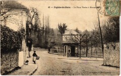 Enghien les Bains La Place Venise a Montmorency France -
																					95880 Enghien-les-Bains
																			