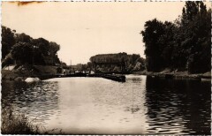 Pontoise Les Ecluses France à Pontoise