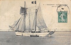 Dunkerque Goelette Islandaise Dans Le Chenal à Dunkerque