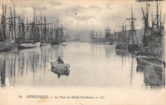 Dunkerque Le Port Au Soleil Couchant à Dunkerque