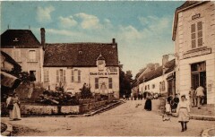 Nocé Carrefour de l'oribus et Poste -
													61 Orne
												